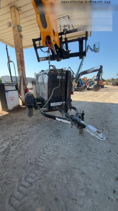 2019 Lincoln Electric Vantage 322 Welder Ready-Pak 3, Two wheel trailer, Fender and Light kit, Cable Rack