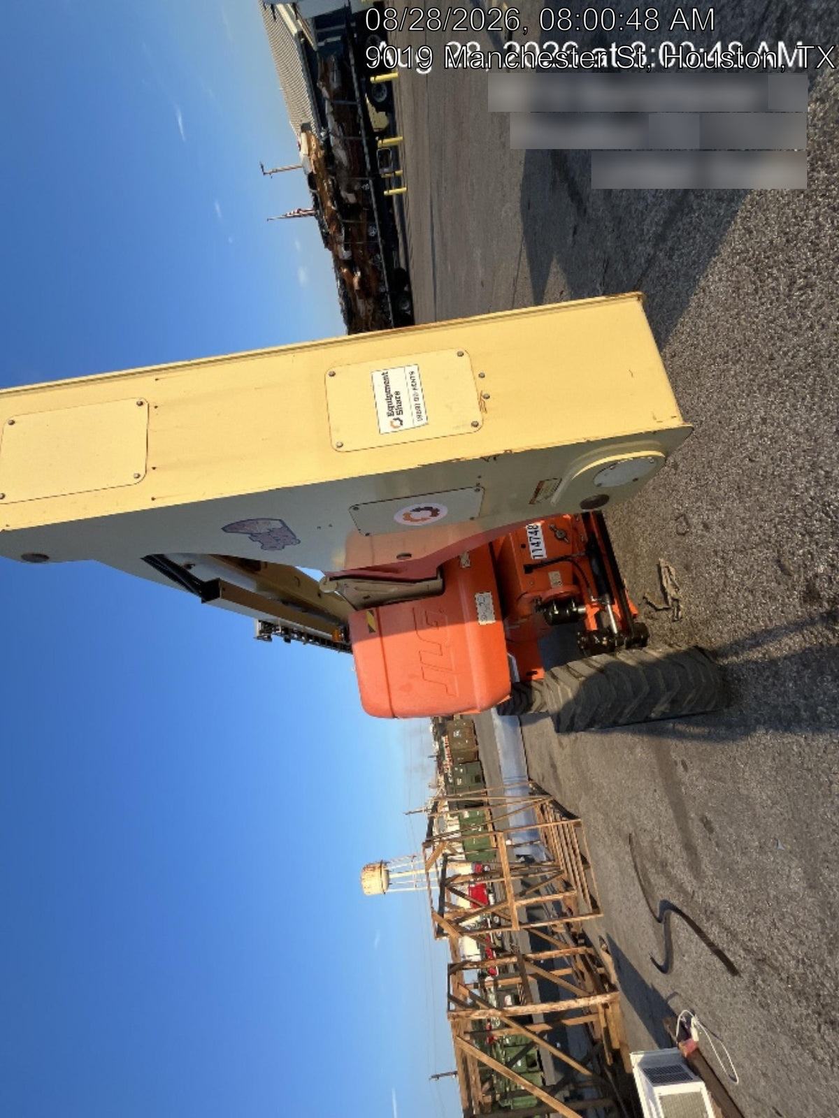 2021 JLG 800AJ