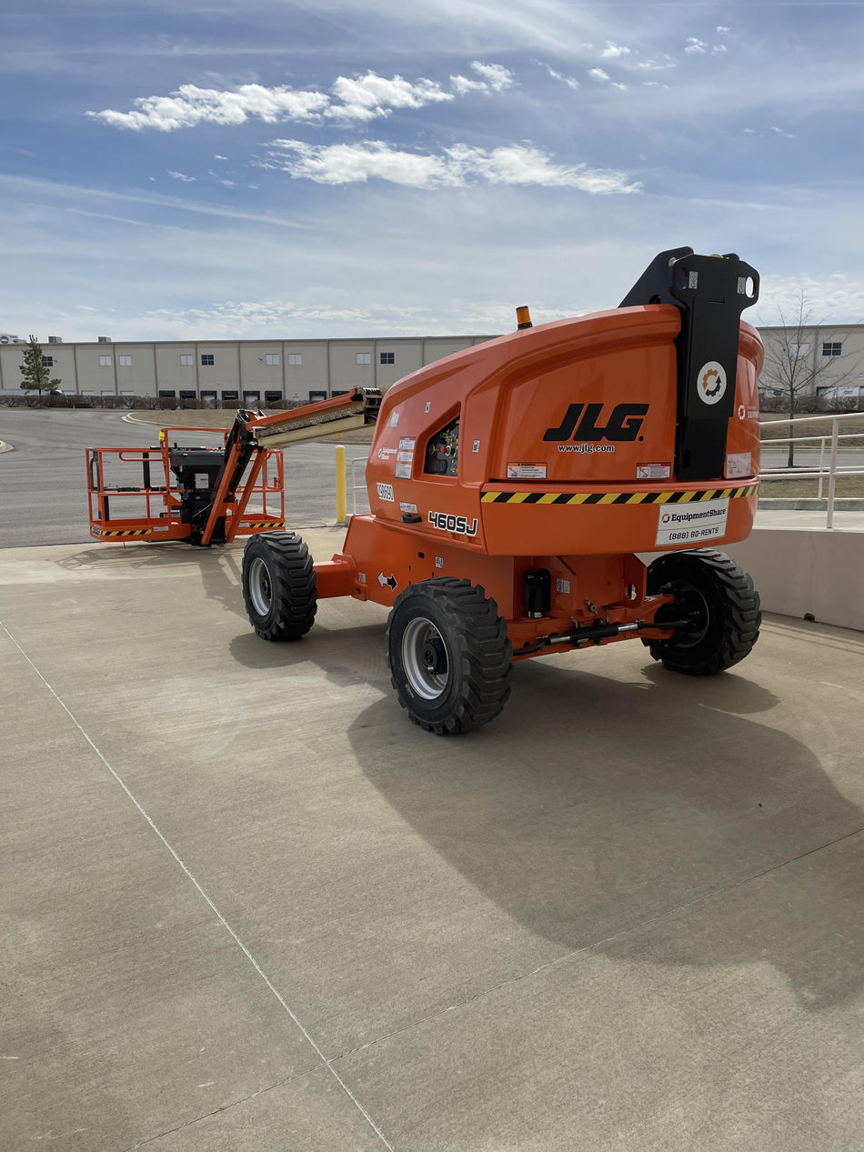 2023 JLG 460SJ