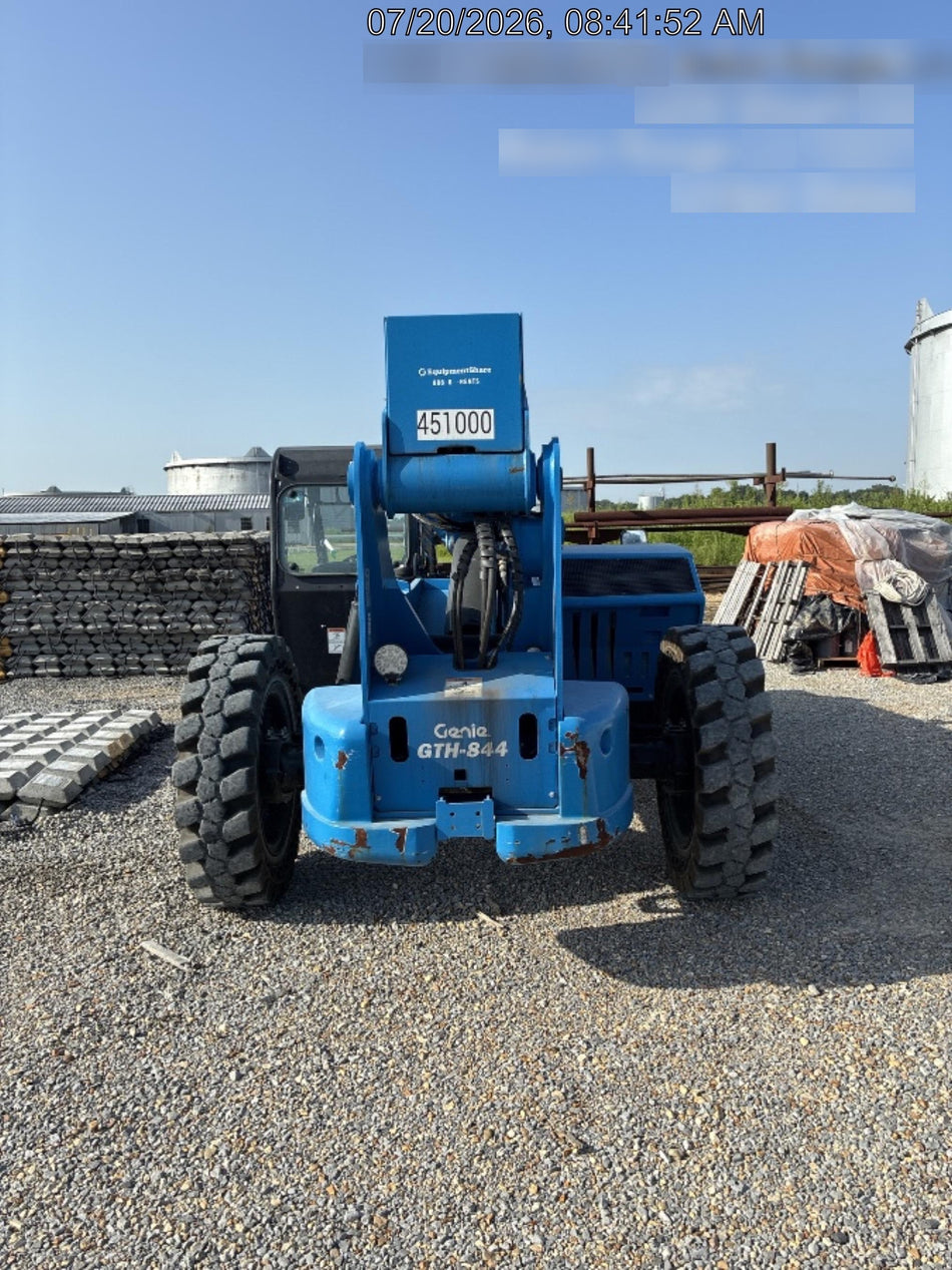 2024 GENIE GTH-844
