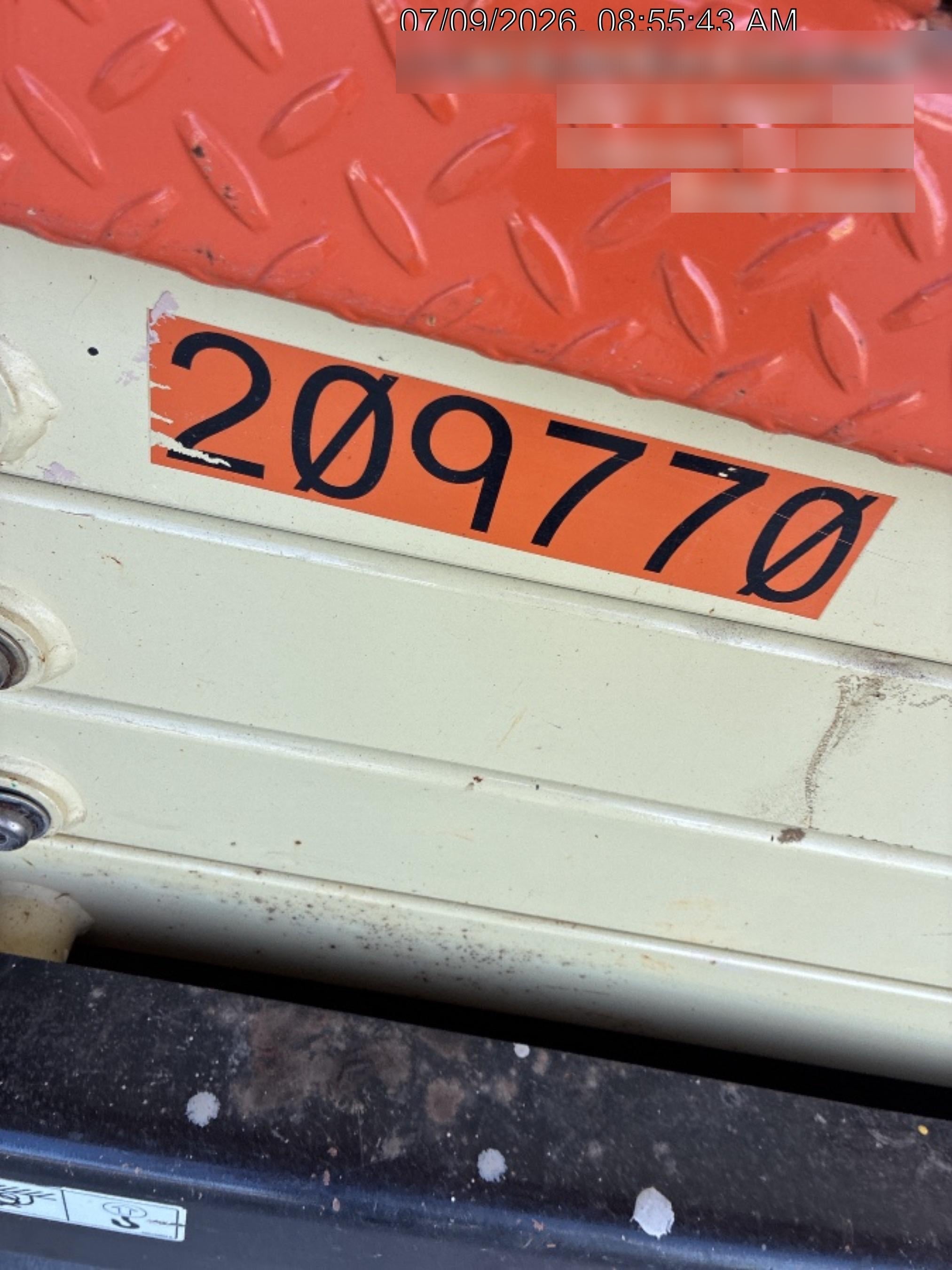2022 JLG ES1932