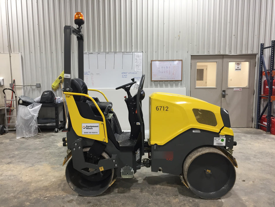 2017 WACKER NEUSON RD18