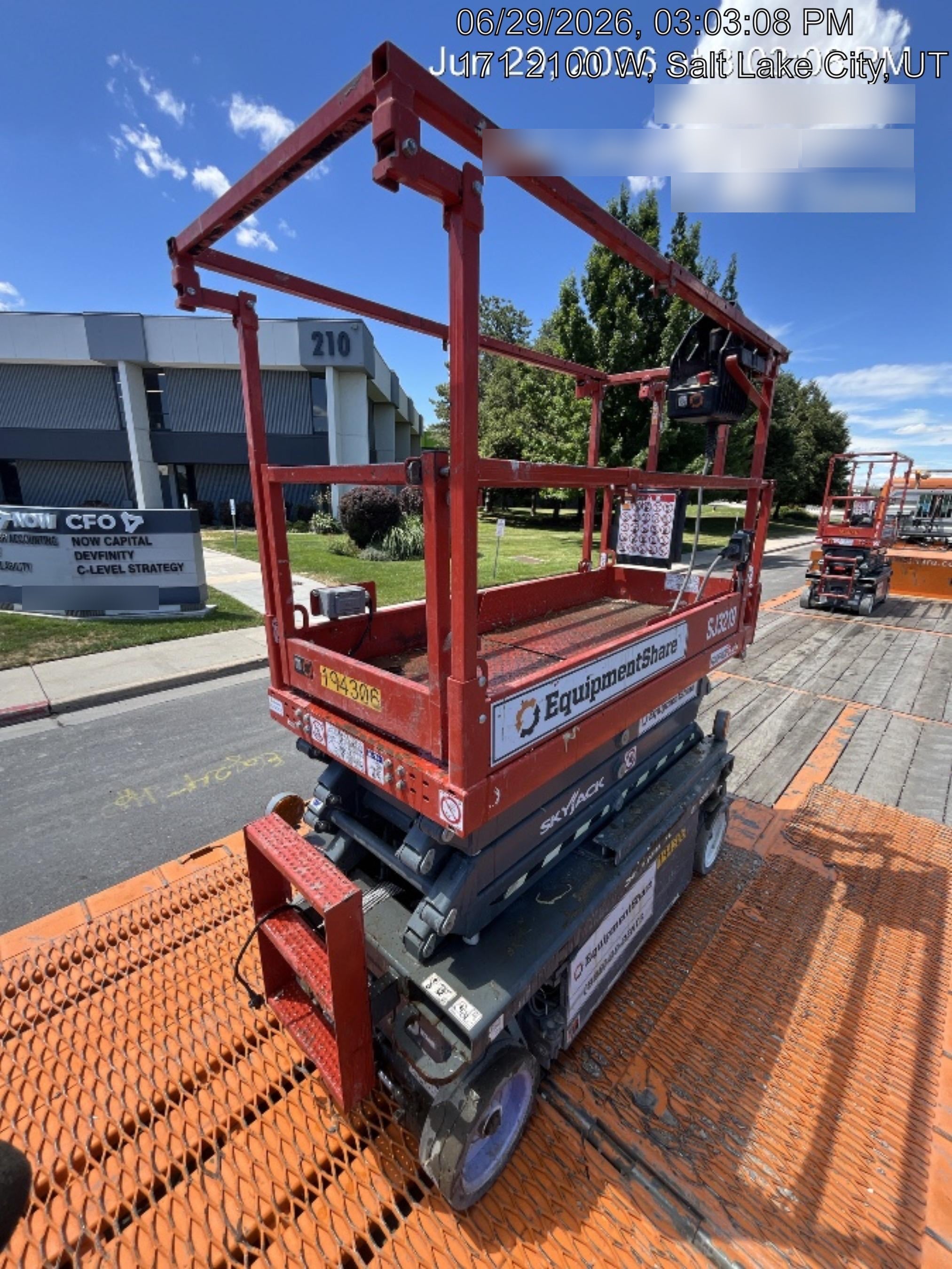 2021 SKYJACK SJ3219