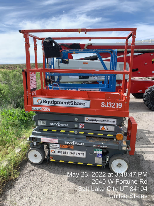 2021 SKYJACK SJ3219