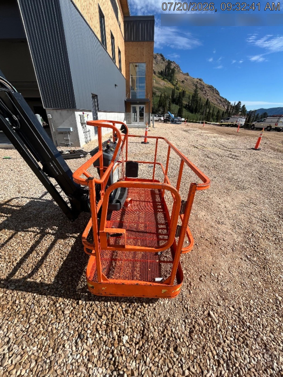 2024 JLG 660SJ