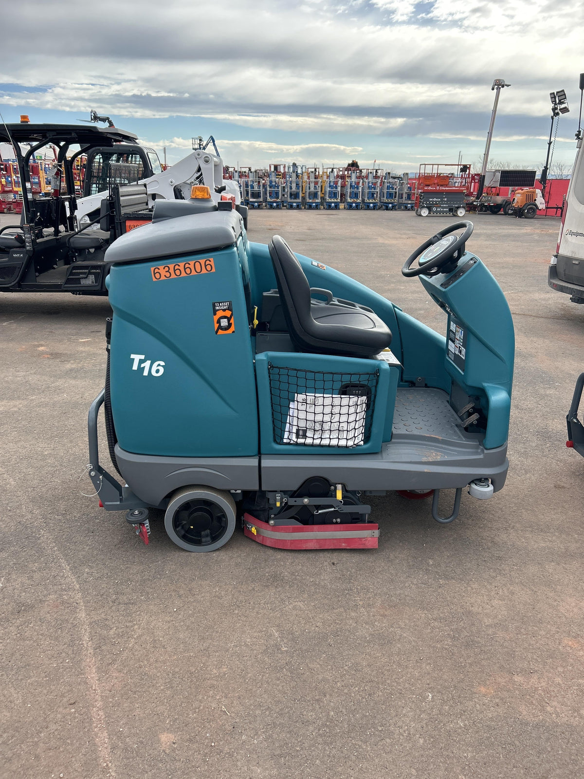 2025 TENNANT T16