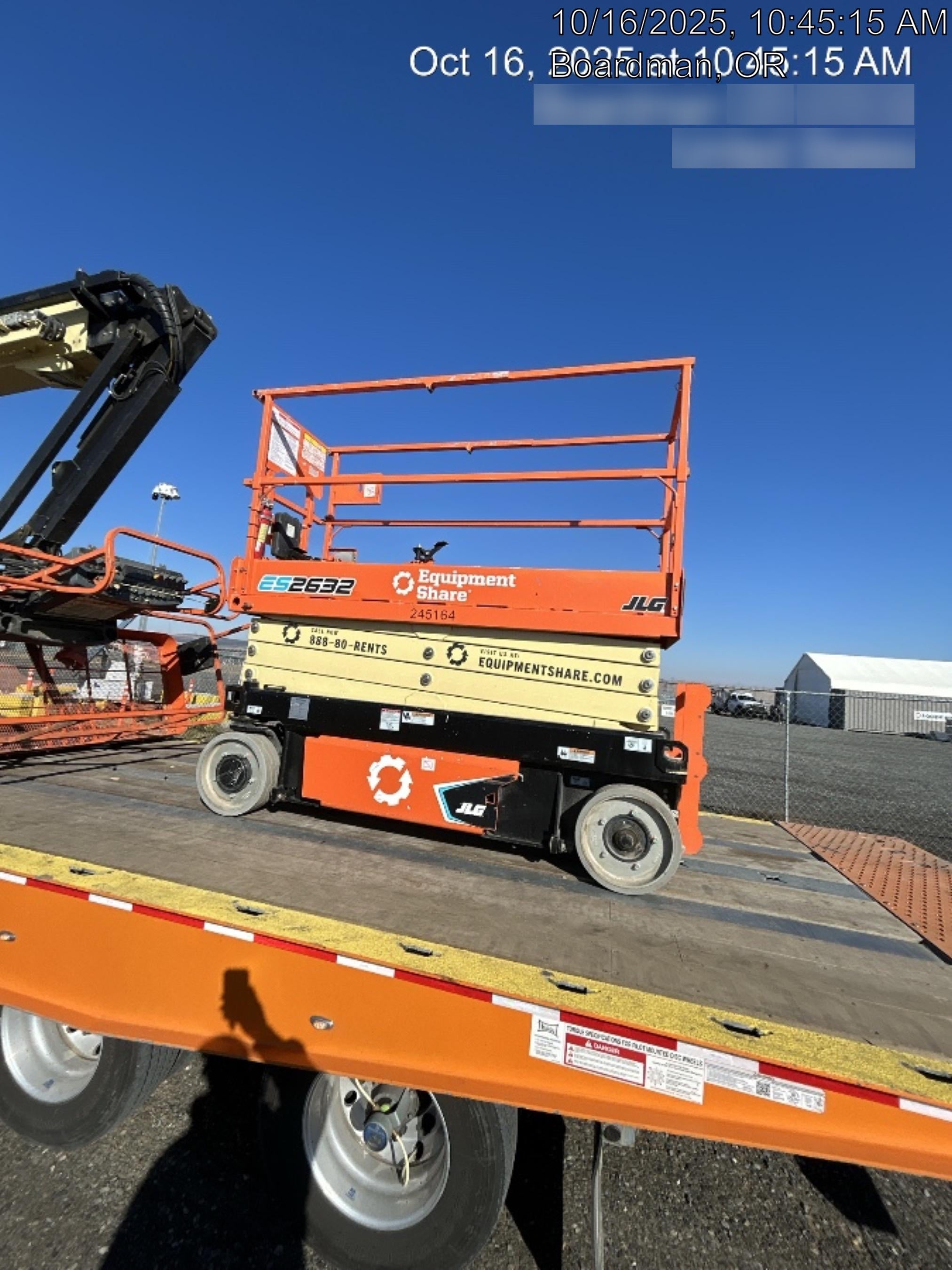 2022 JLG ES2632