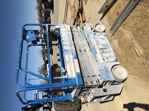 2019 Genie GS-1930 Fixed Rails with Chain Entry