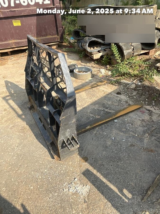 2020 PALADIN 48" Pallet Forks - Paladin