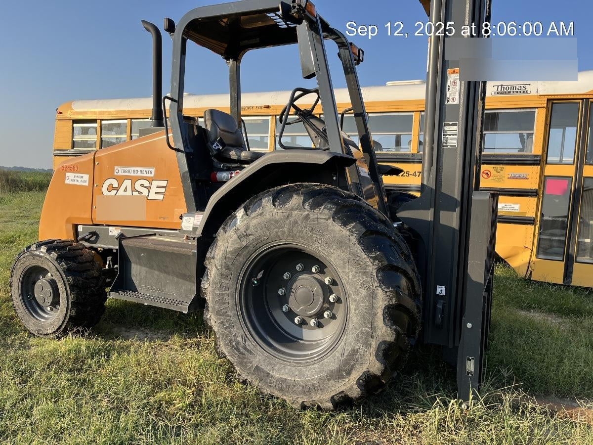 2023 CASE 588H