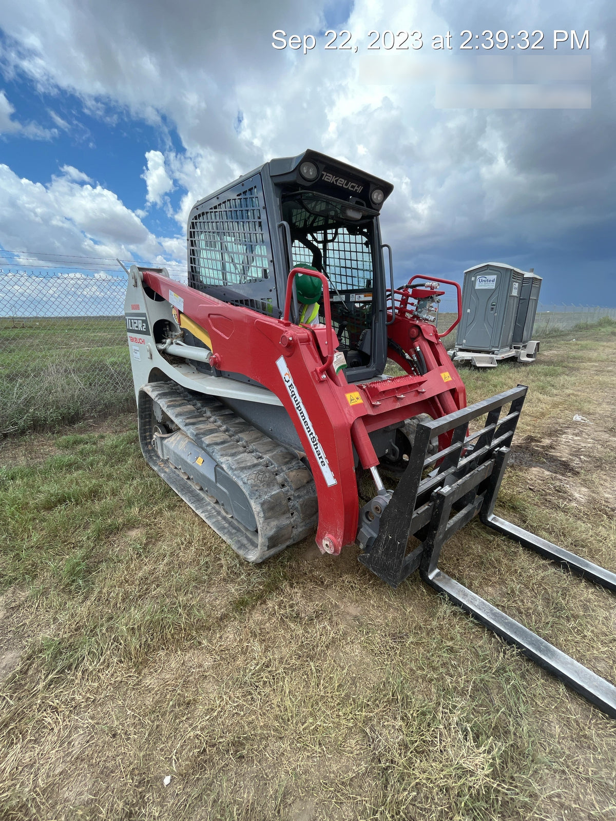 2023 TAKEUCHI TL12R2-CR