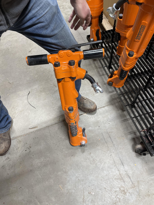 2022 MICHIGAN PNEUMATIC ES-TPB60-118-TRACKER