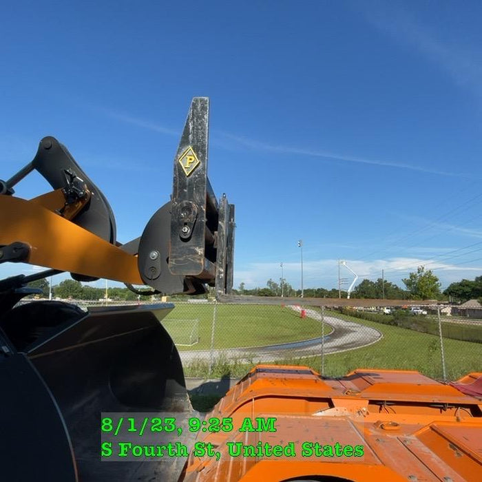 2022 PEMBERTON 72" Utility Forks