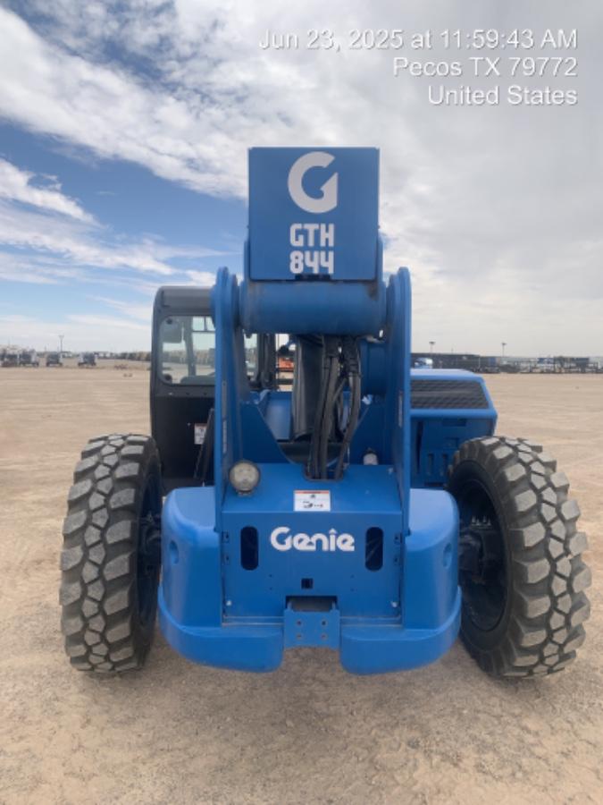 2025 GENIE GTH-844