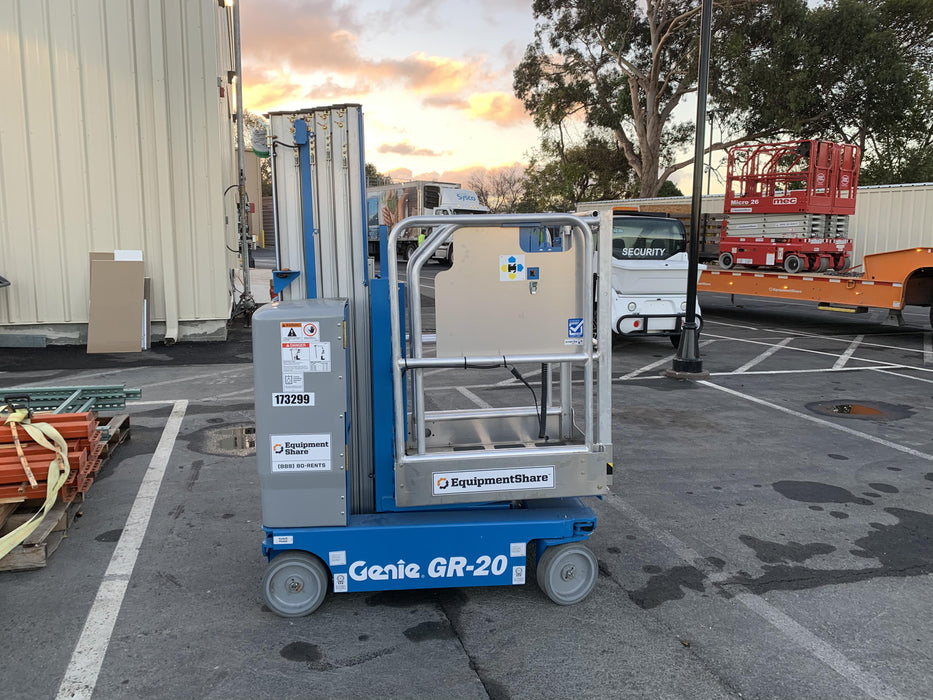 2021 GENIE GR-20