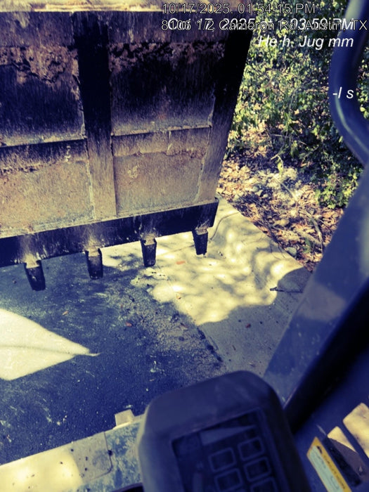 2019 Takeuchi TL8W Canopy, 15" Wide Rubber Tracks, Back-up Alarm, Front & Rear Working Lights, Auxiliary Hydraulics, Two-Speed Travel, Electronic Monitoring System w/76" HD Dirt Bucket with 8 Teeth, 20.3 cubic feet Capacity