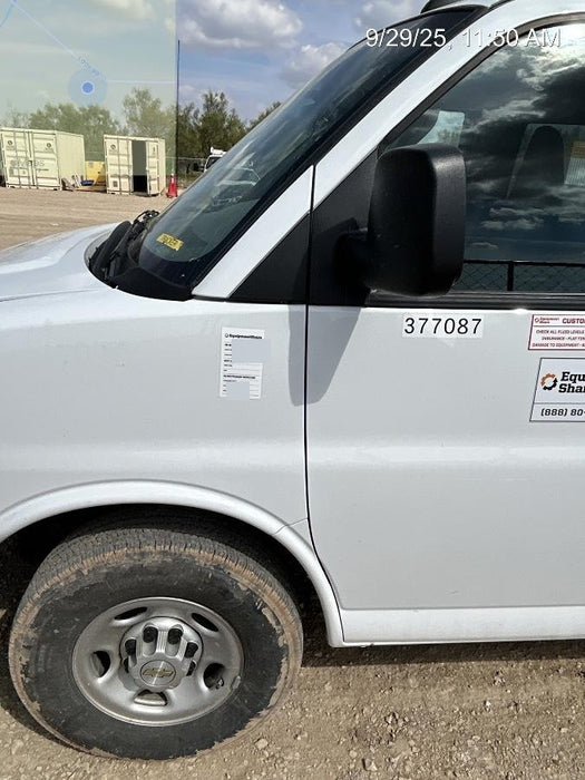 2023 CHEVROLET Express Van - Rental