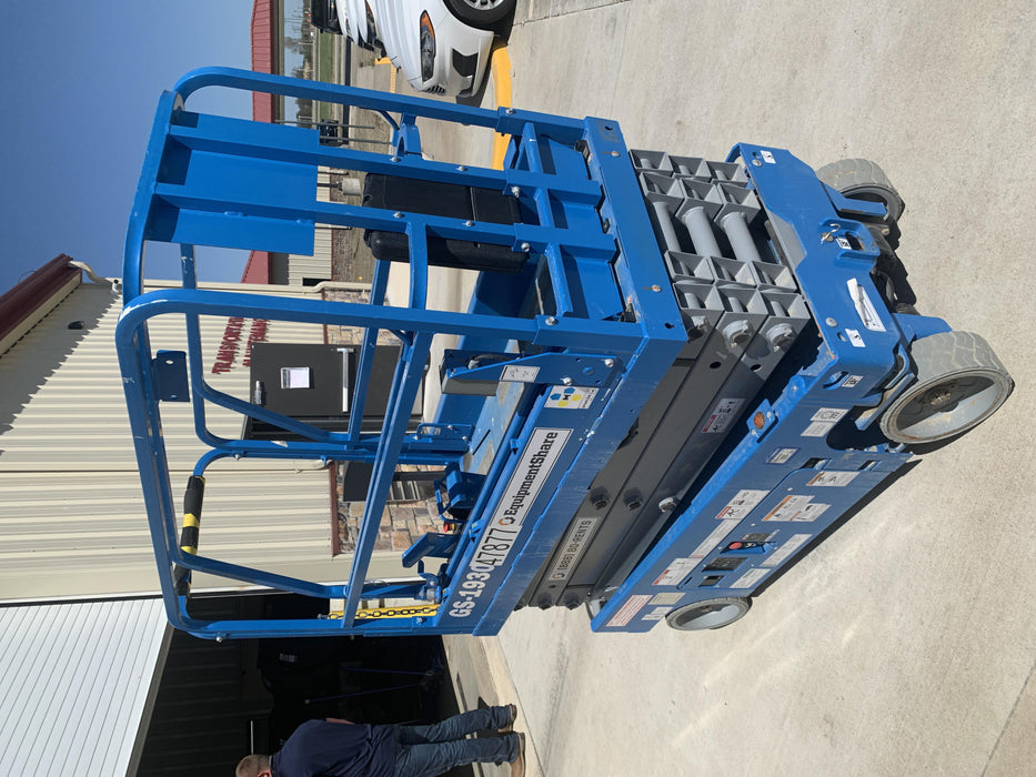 2019 Genie GS-1930 Fixed Rails with Chain Entry