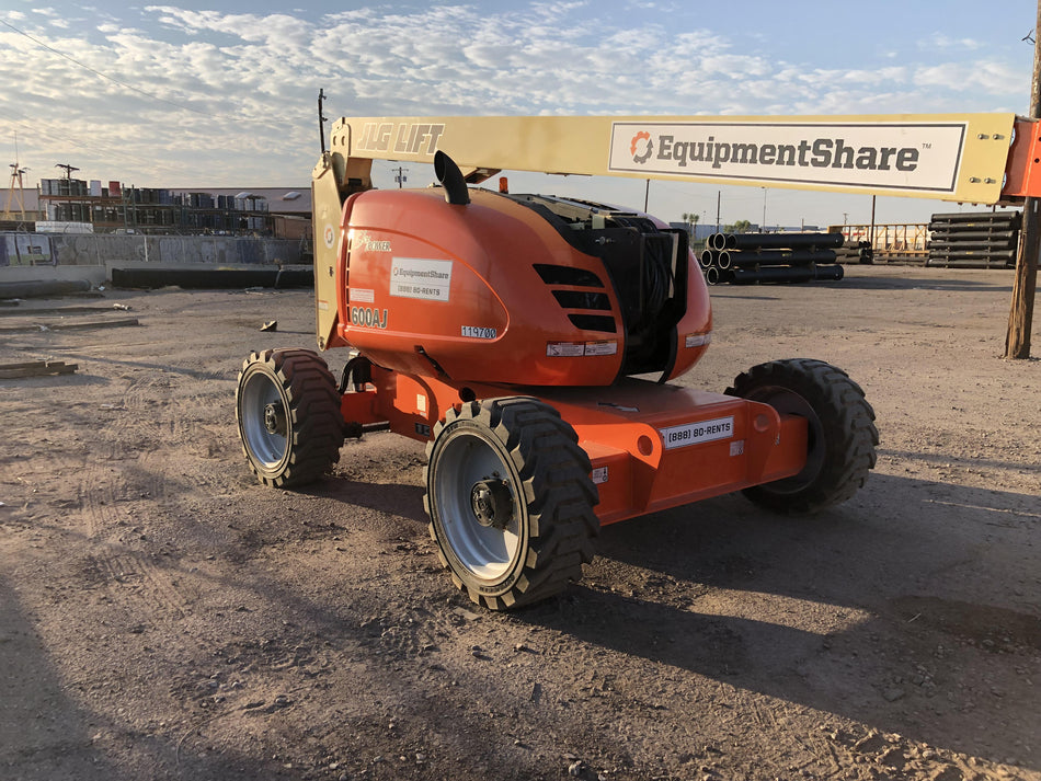 2021 JLG 600AJ