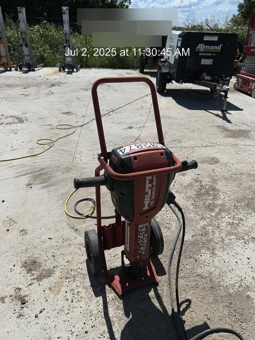2020 HILTI TE 3000-AVR