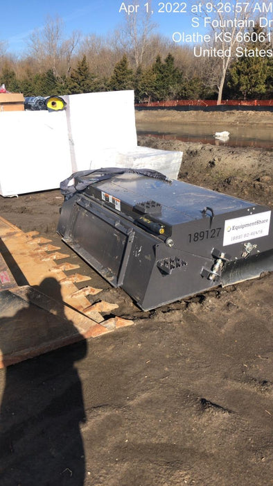 2021 PALADIN Sweepster SB72