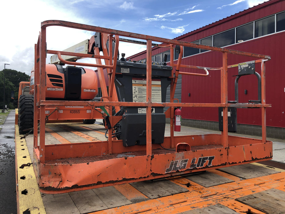 2019 JLG 600AJ