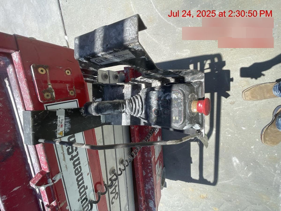 2017 MEC 1330SE MEC 1330SE Scissor Lift