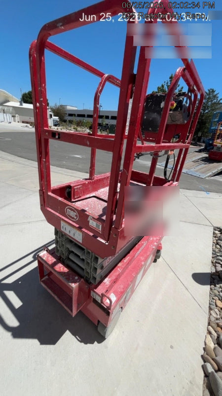 2020 MEC 1330SE Solid NM Tires, Steel Swing out Doors, LCS, Beacon, 900W Inverter