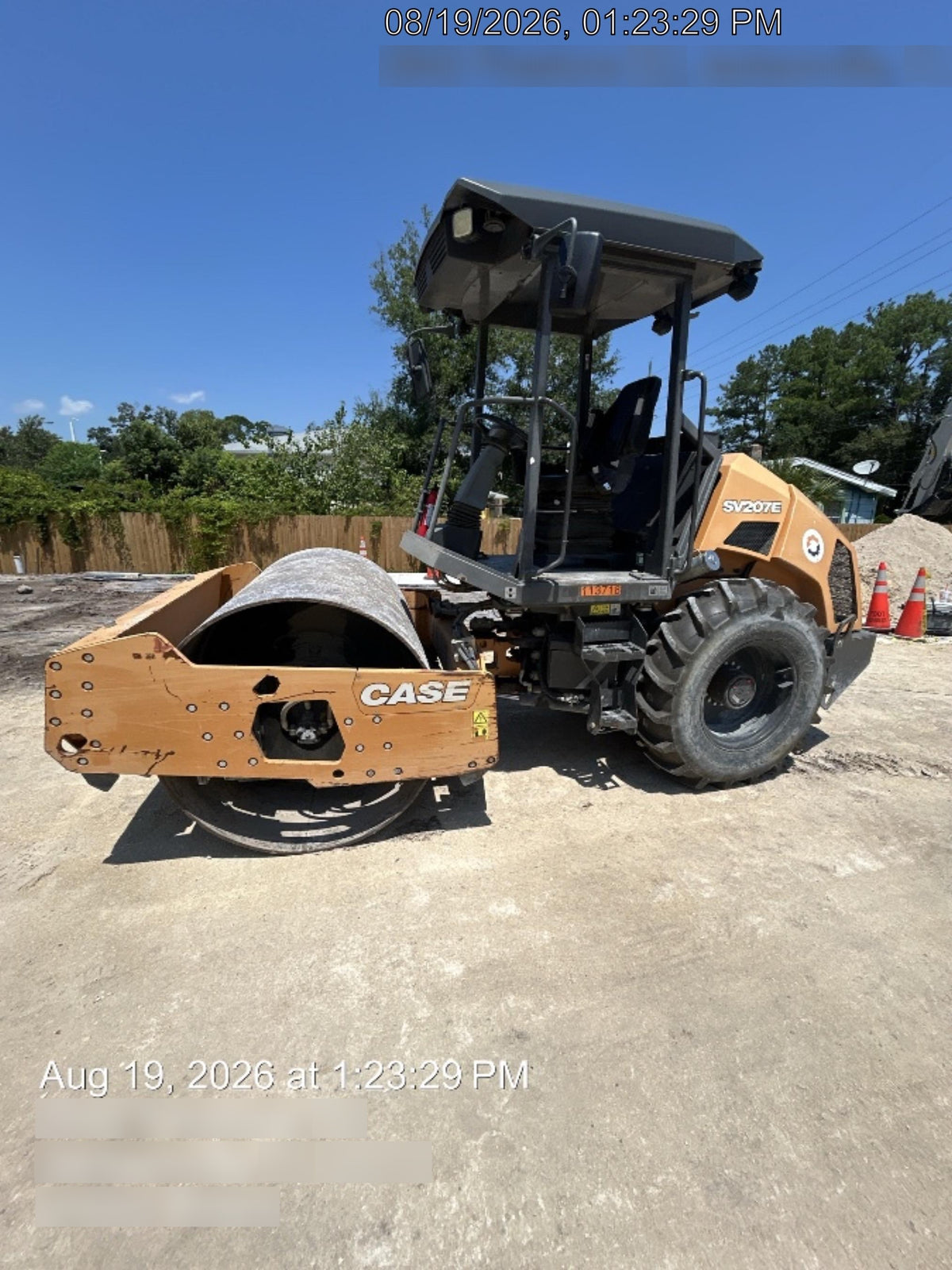 2020 CASE SV207E