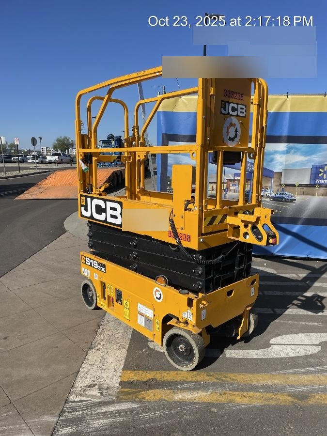 2023 JCB S1930E