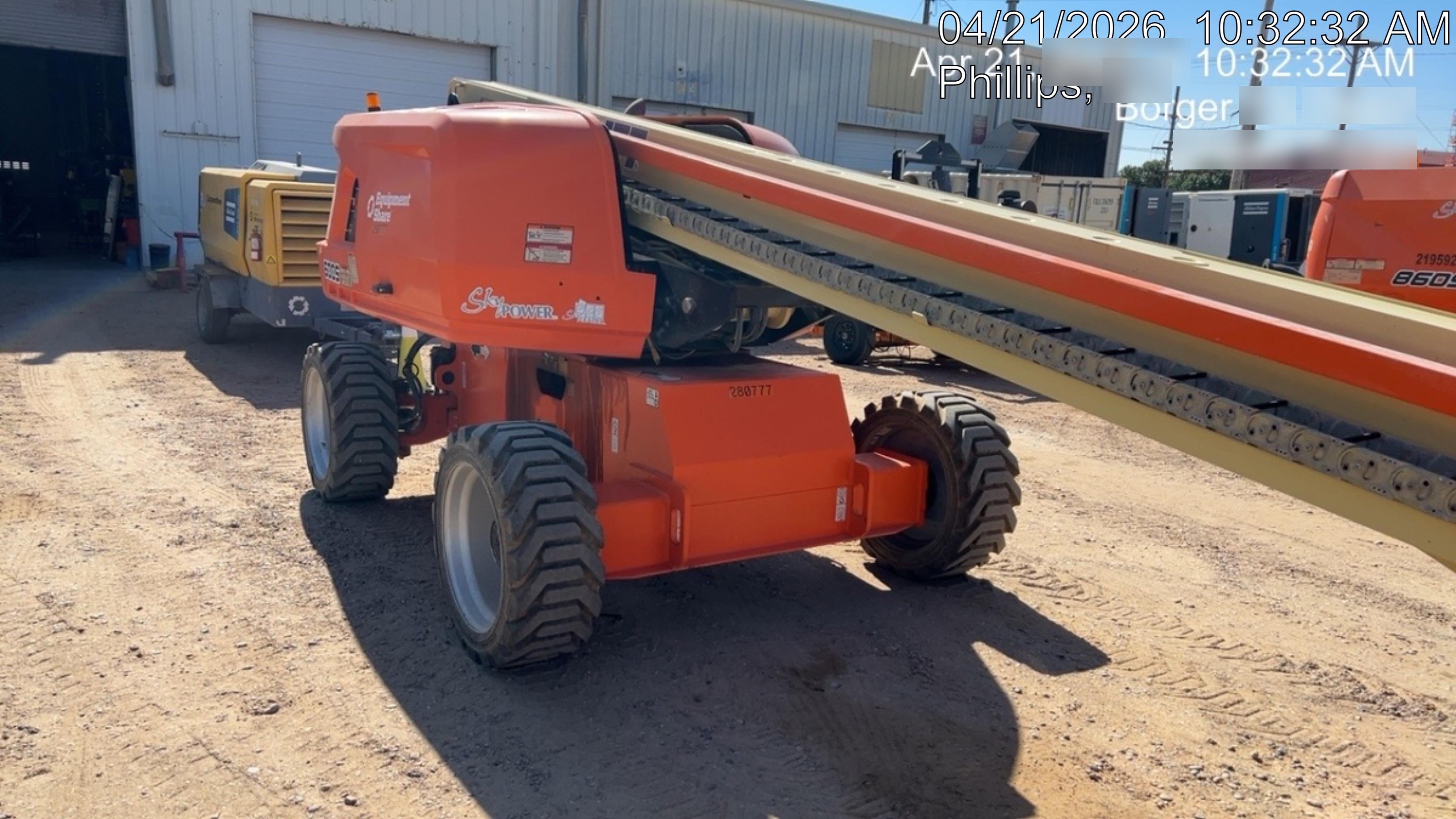 2022 JLG 600S