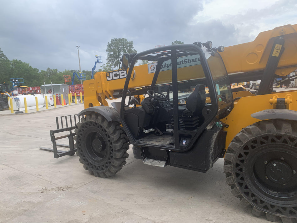 2022 JCB 509-42