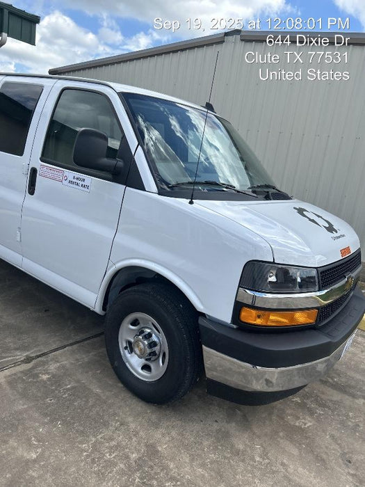 2025 CHEVROLET Express Van - Rental