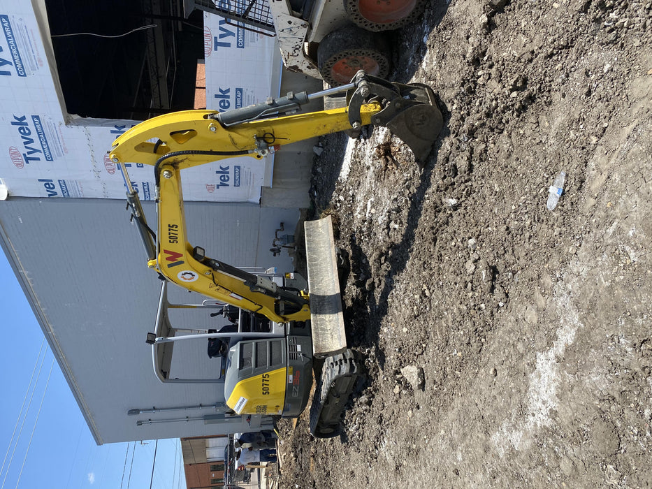 Wacker Neuson EZ36 Canopy unit with one Bucket