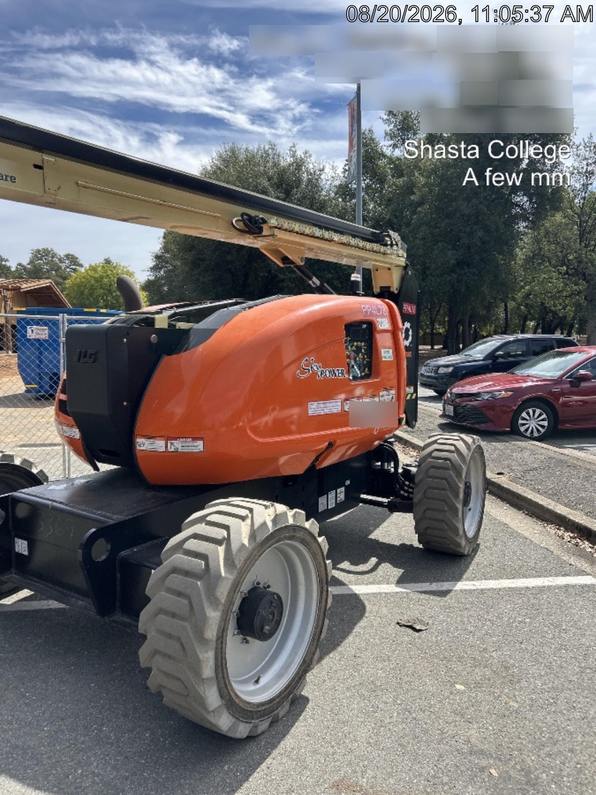 2025 JLG 600AJ