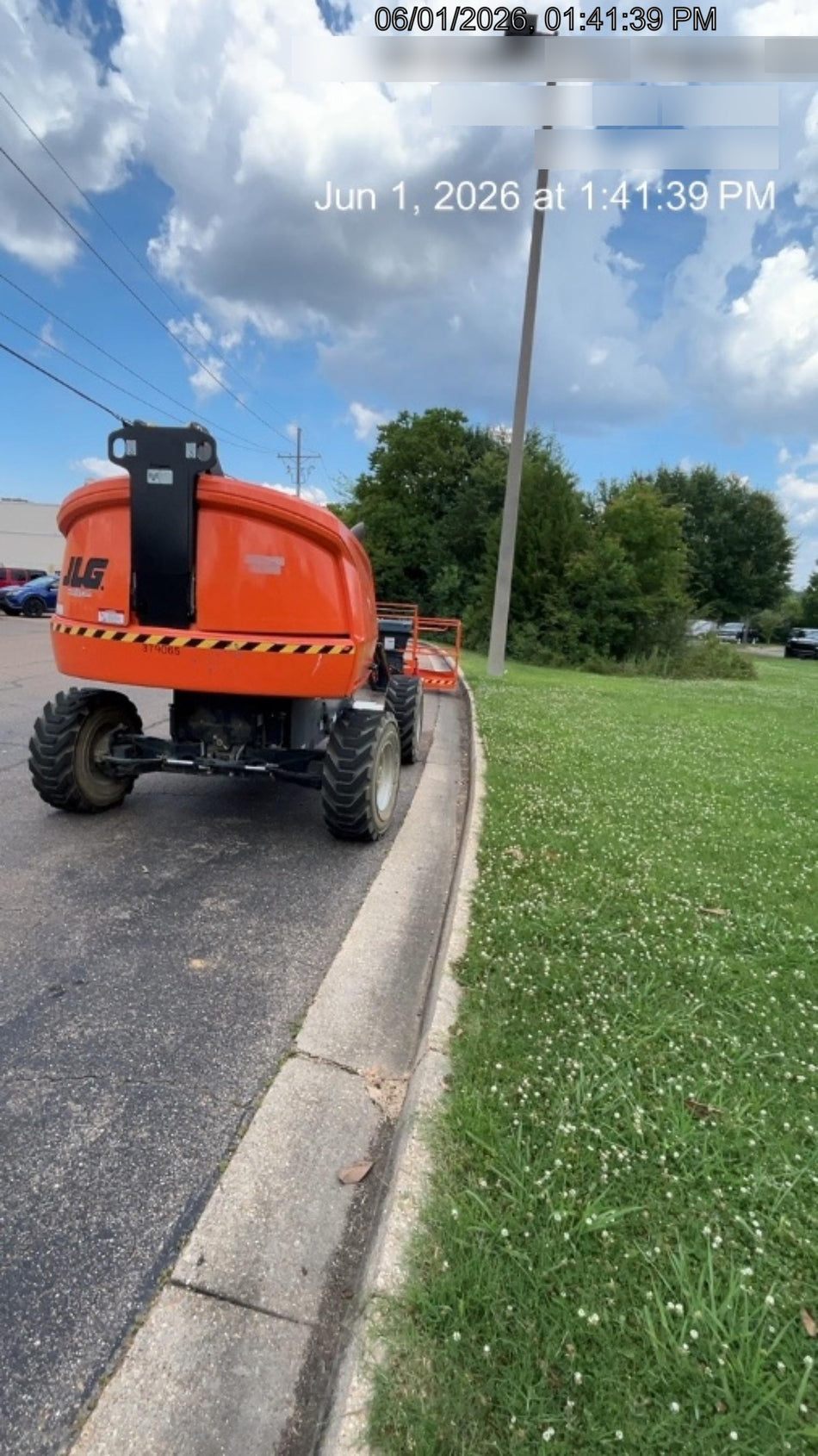 2023 JLG 460SJ