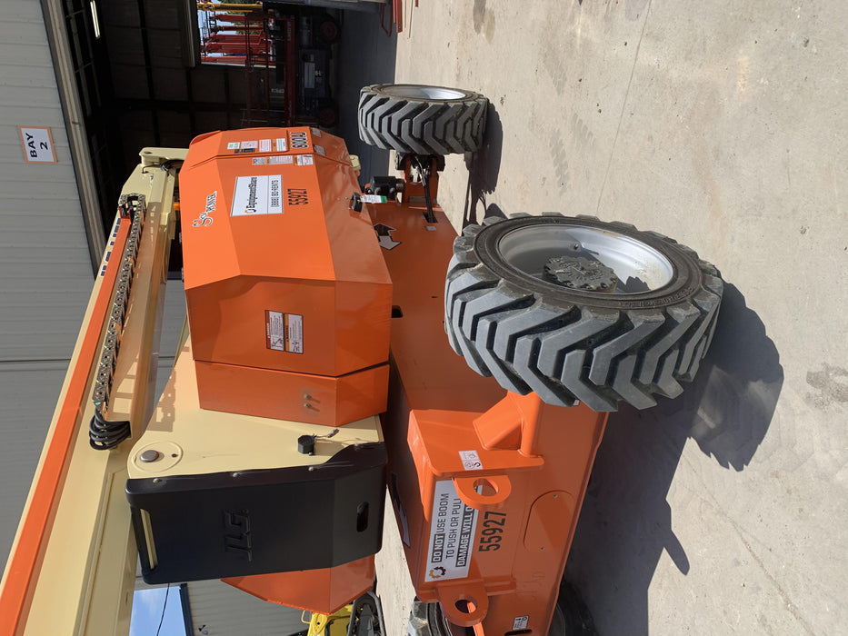 2020 JLG 800AJ