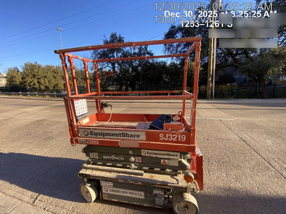 2021 SKYJACK SJ3219