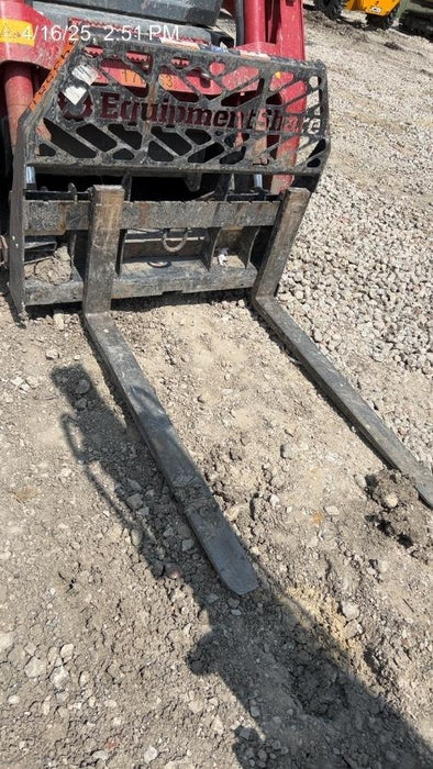 2024 PALADIN 48" Pallet Forks - Paladin