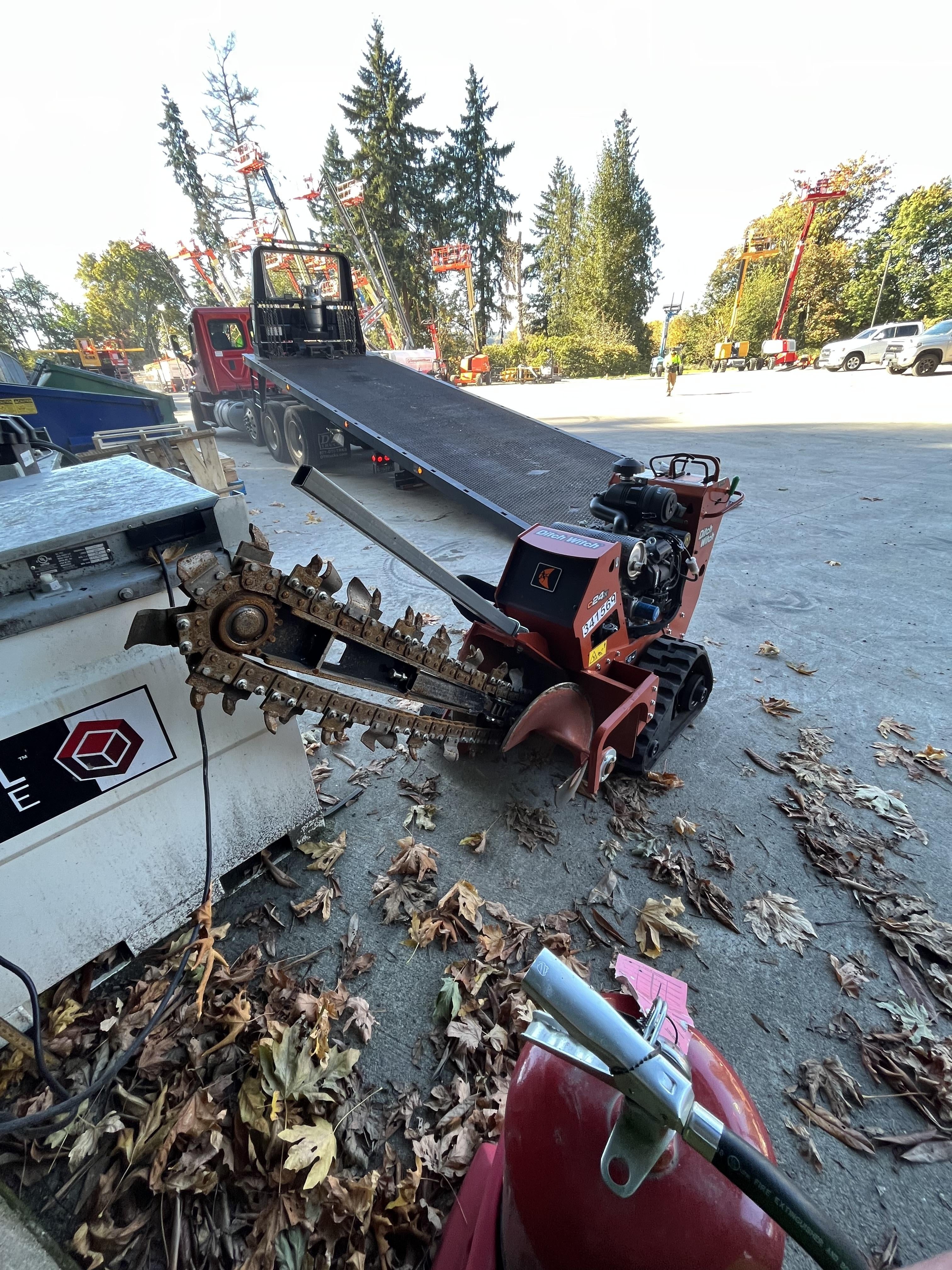 2023 DITCH WITCH C24XA