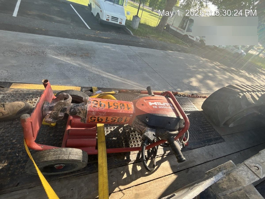 2020 HILTI TE 3000-AVR