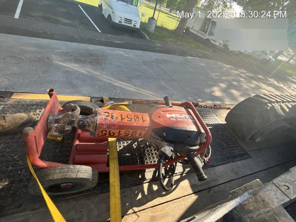 2020 HILTI TE 3000-AVR