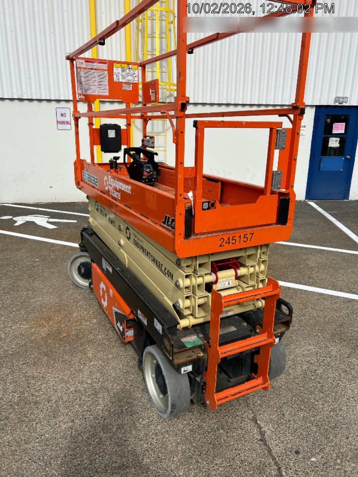 2022 JLG ES2632