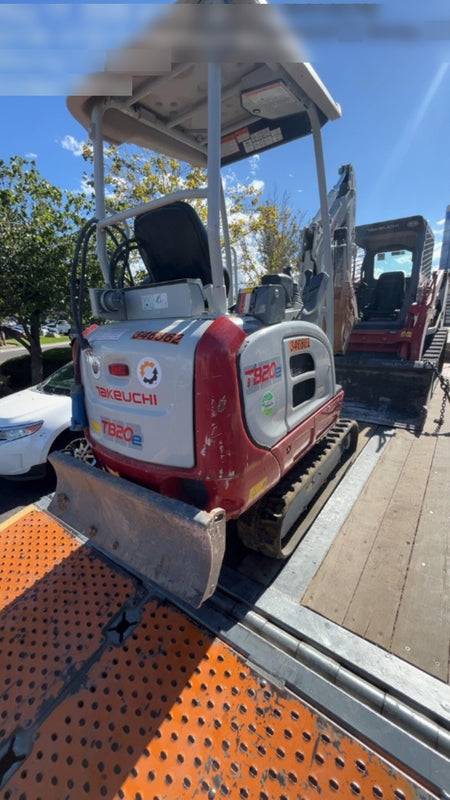 2023 TAKEUCHI TB20e