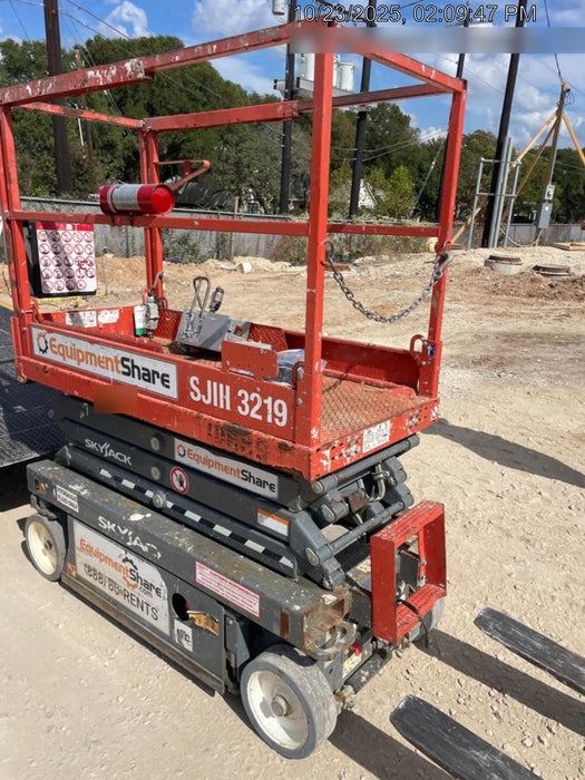 2018 SKYJACK SJIII-3219