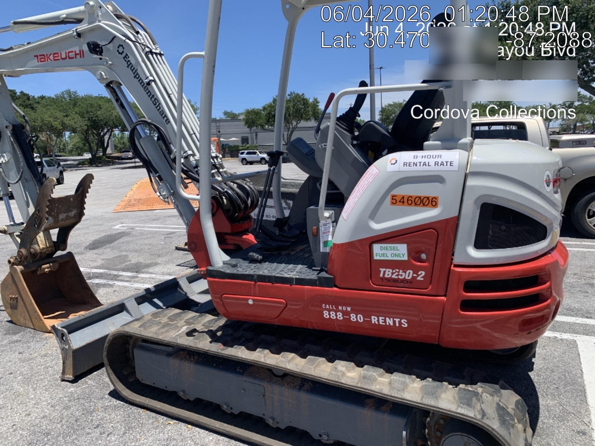 2025 TAKEUCHI TB250-2R