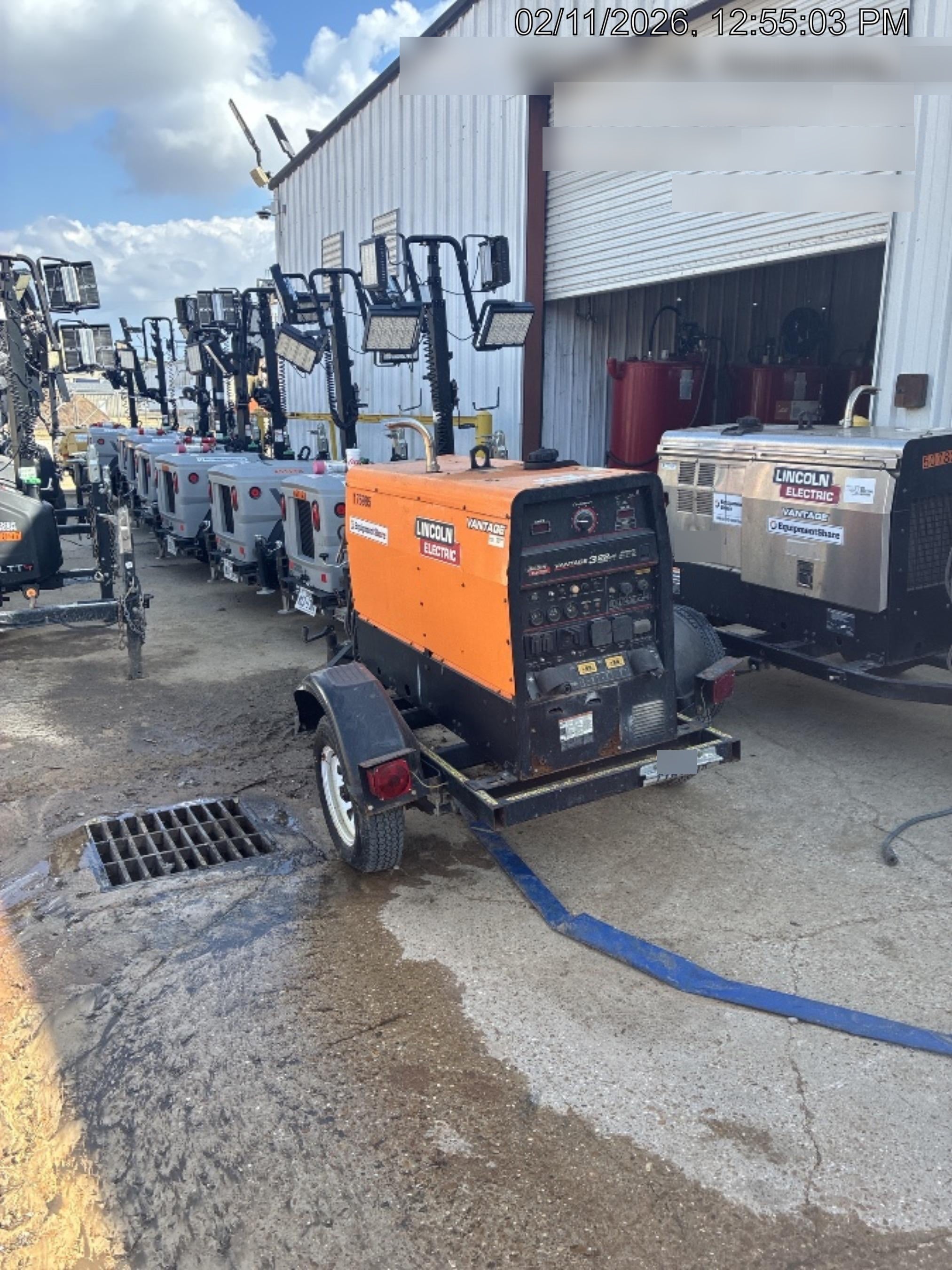 2021 Lincoln Electric Vantage 322 Vantage 322 Ready Pak 3 w/ Decals, ORANGE (includes trailer, cable rack, fender light kit) NO Telematics