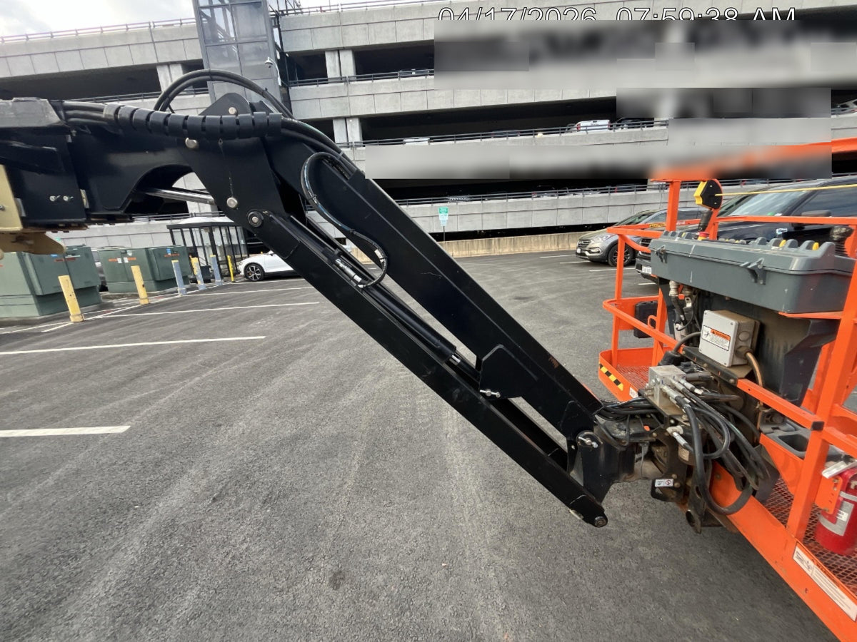 2024 JLG 660SJ