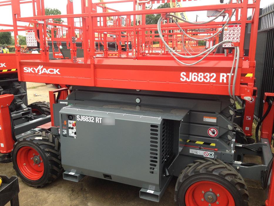 2016 SKYJACK SJ6832 RT