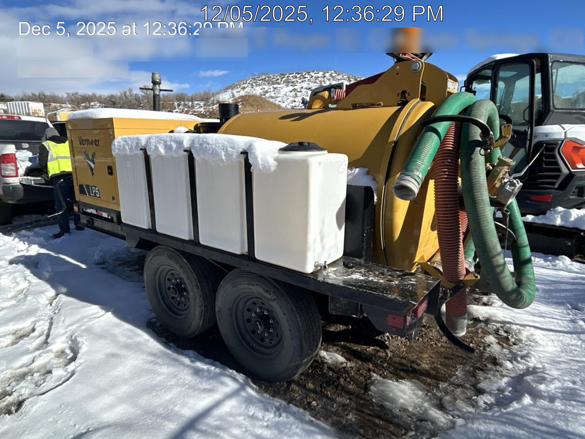 2022 Vac-Tron LP573XDT T4 Koehler Diesel Engine, 500 Gallon Debris Tank, x2 100 Gallon Water Tanks